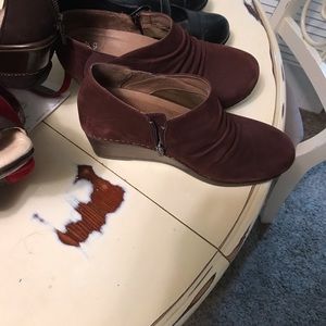 Dansko Sheena Booties last drop🤜👍